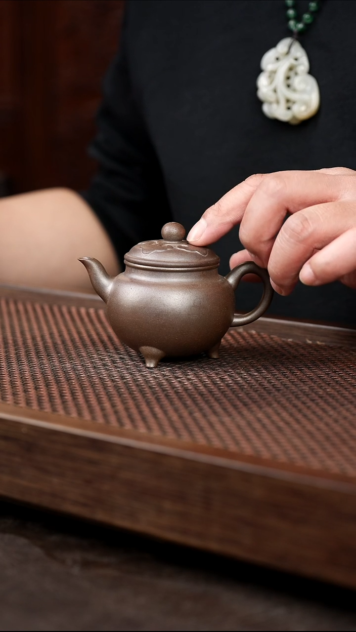 茶壶紫砂6-1大彬如意{小}