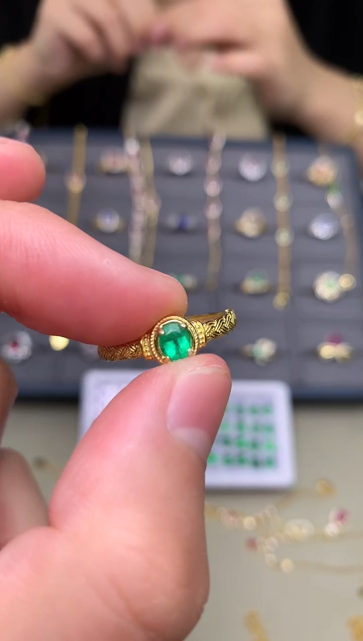 银S925镶嵌戒指祖母绿戒指