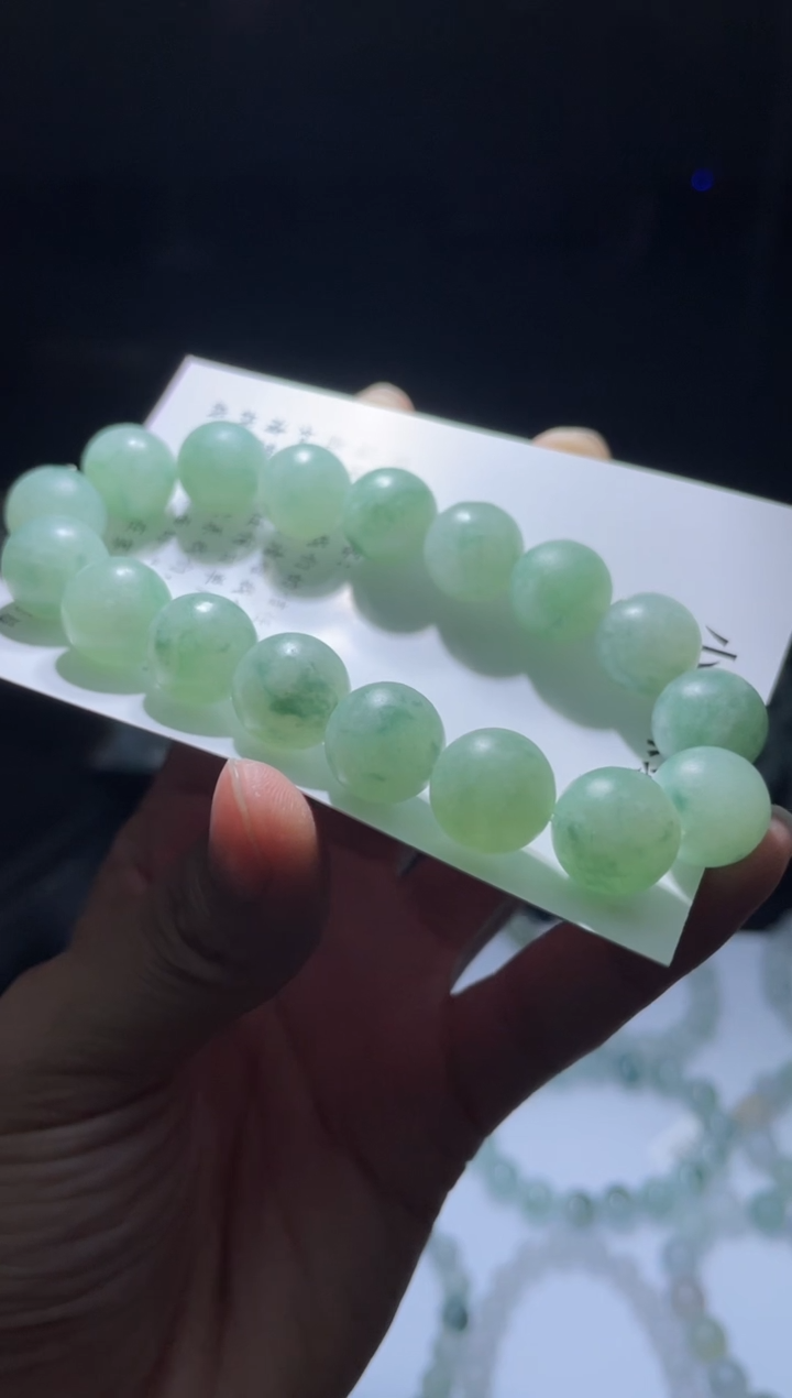 未镶嵌定制翡翠翡翠手串