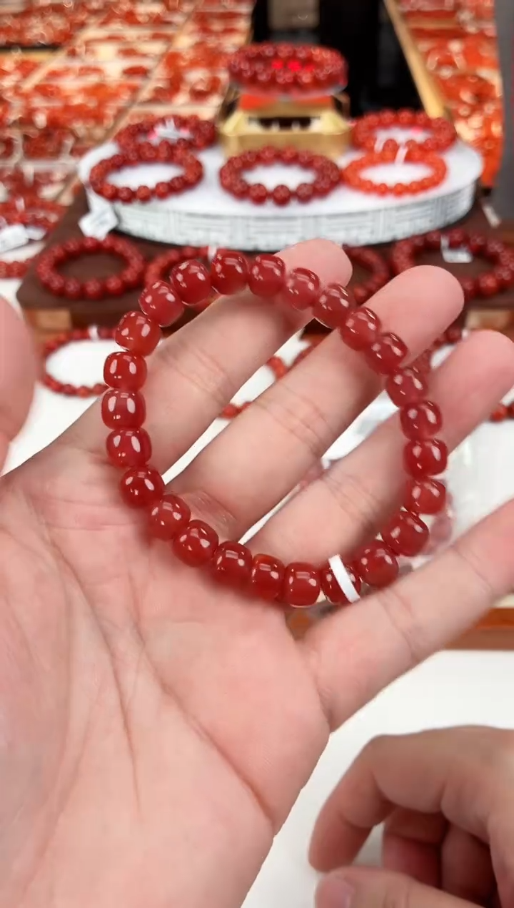 南红玛瑙瓦西老型手串8+未镶嵌一个/条