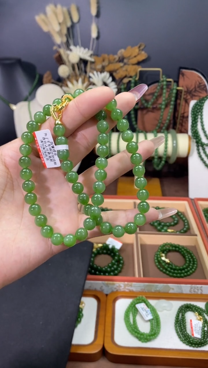 【闪购商品】和田玉（碧玉）颈饰未镶嵌8微矿阳绿锁骨链