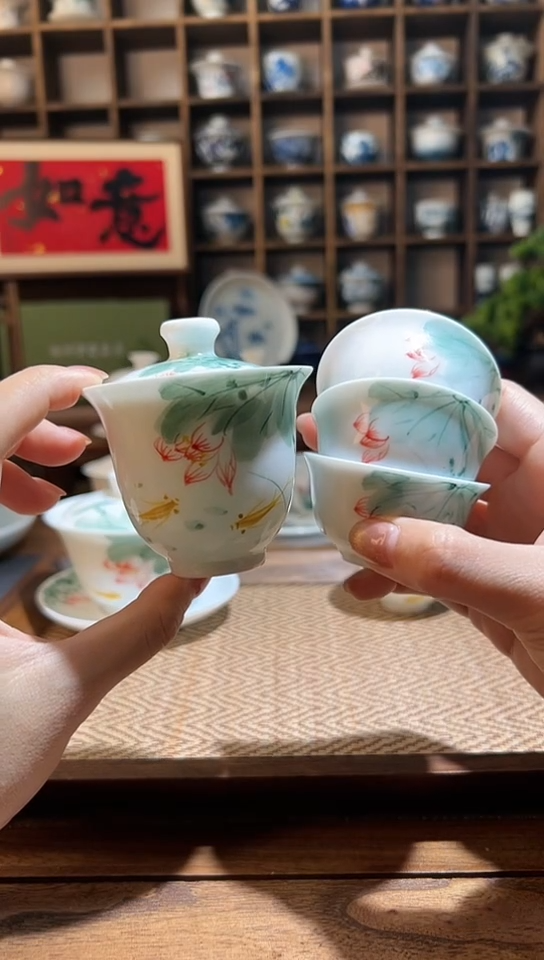 【闪购商品】五彩荷花美人肩盖碗+3个客杯