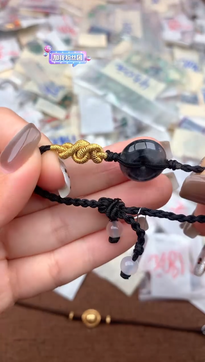 未镶嵌挂件翡翠—