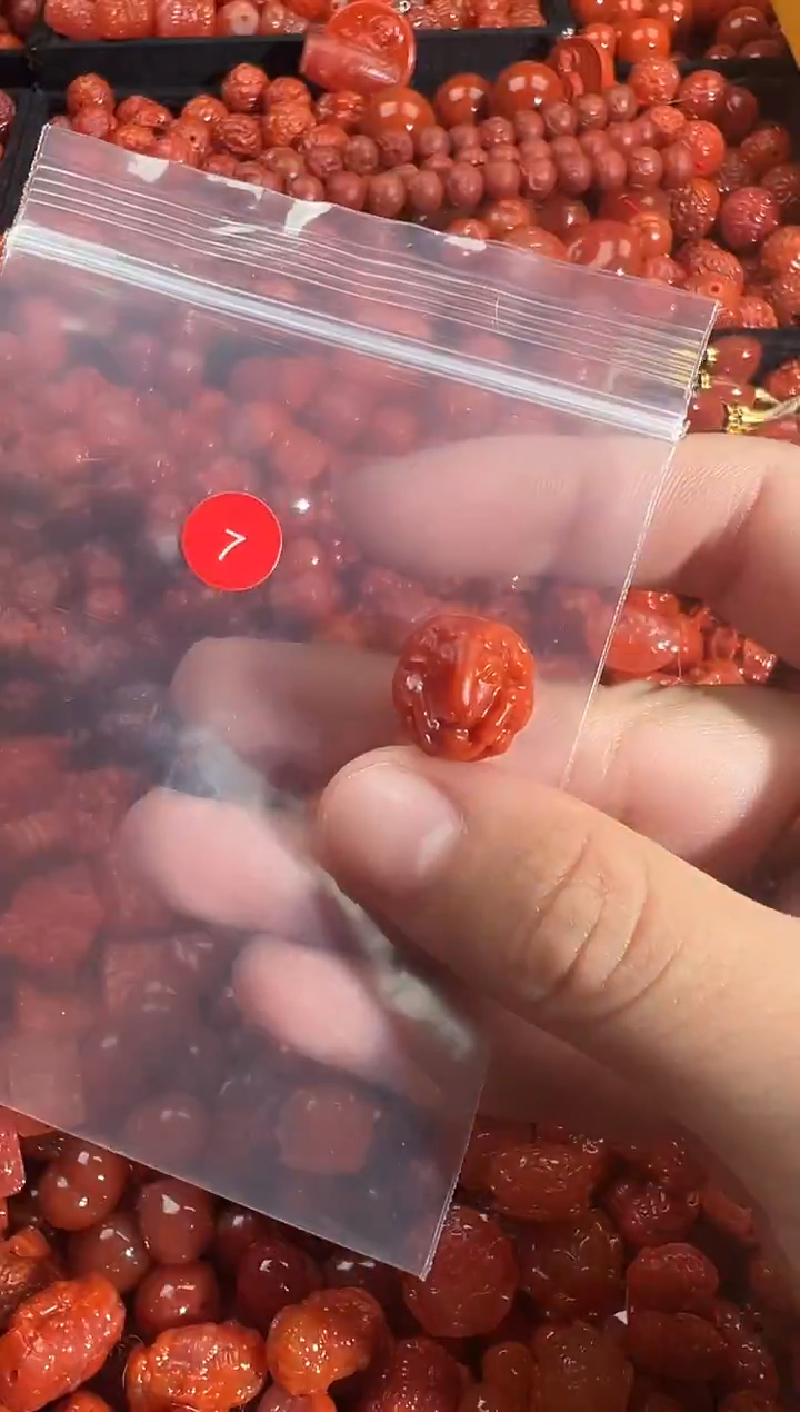 颈饰未镶嵌南红玛瑙11