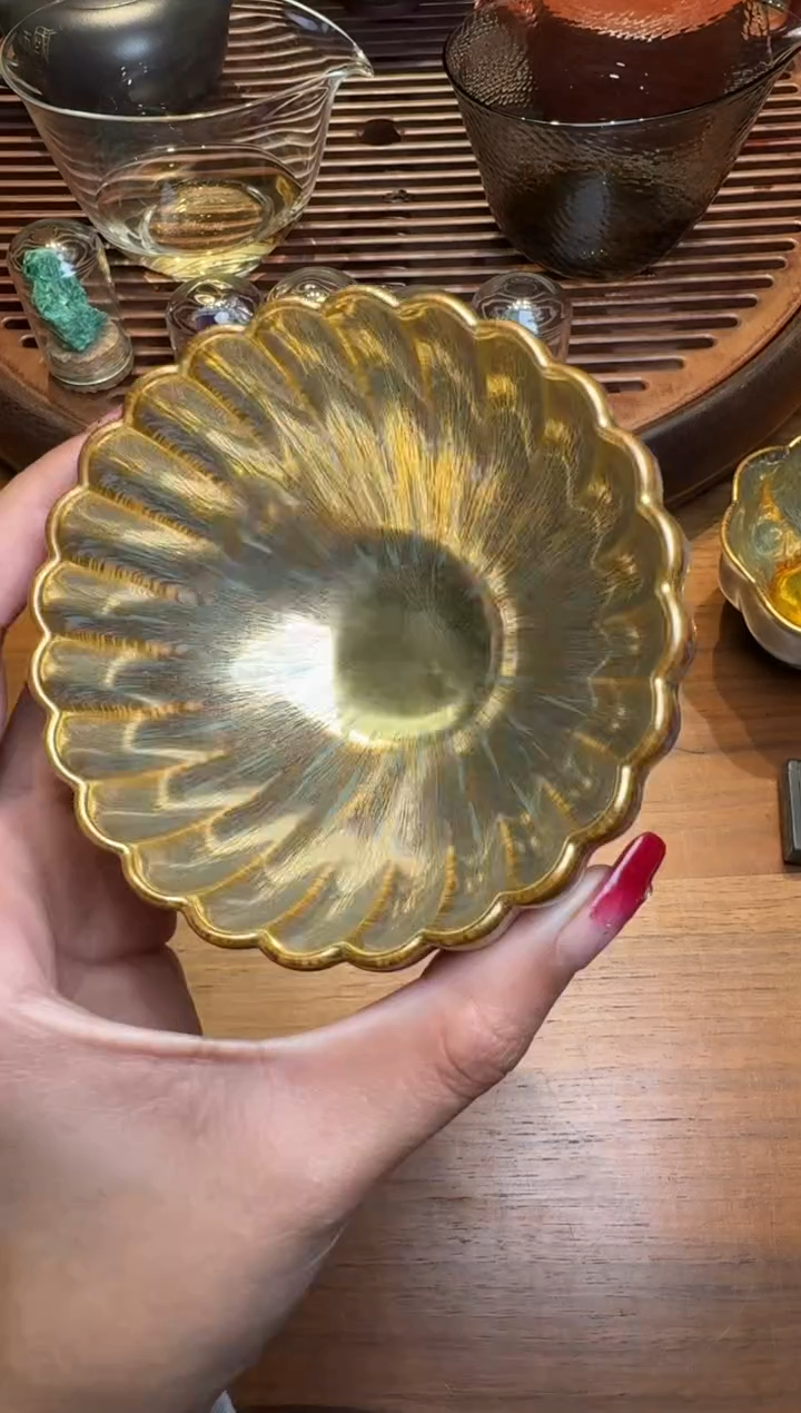 【闪购商品】茶盏范泽锋金丝晨露89