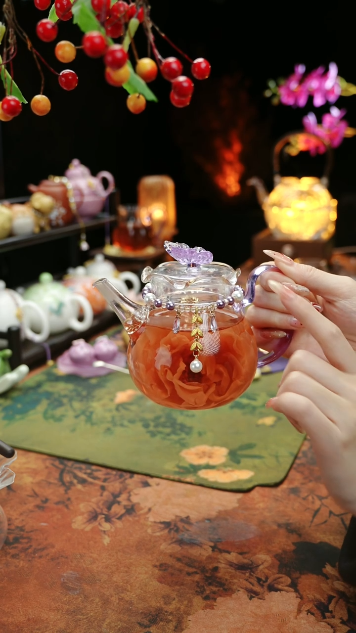 【闪购商品】紫色铃兰花茶壶+链子