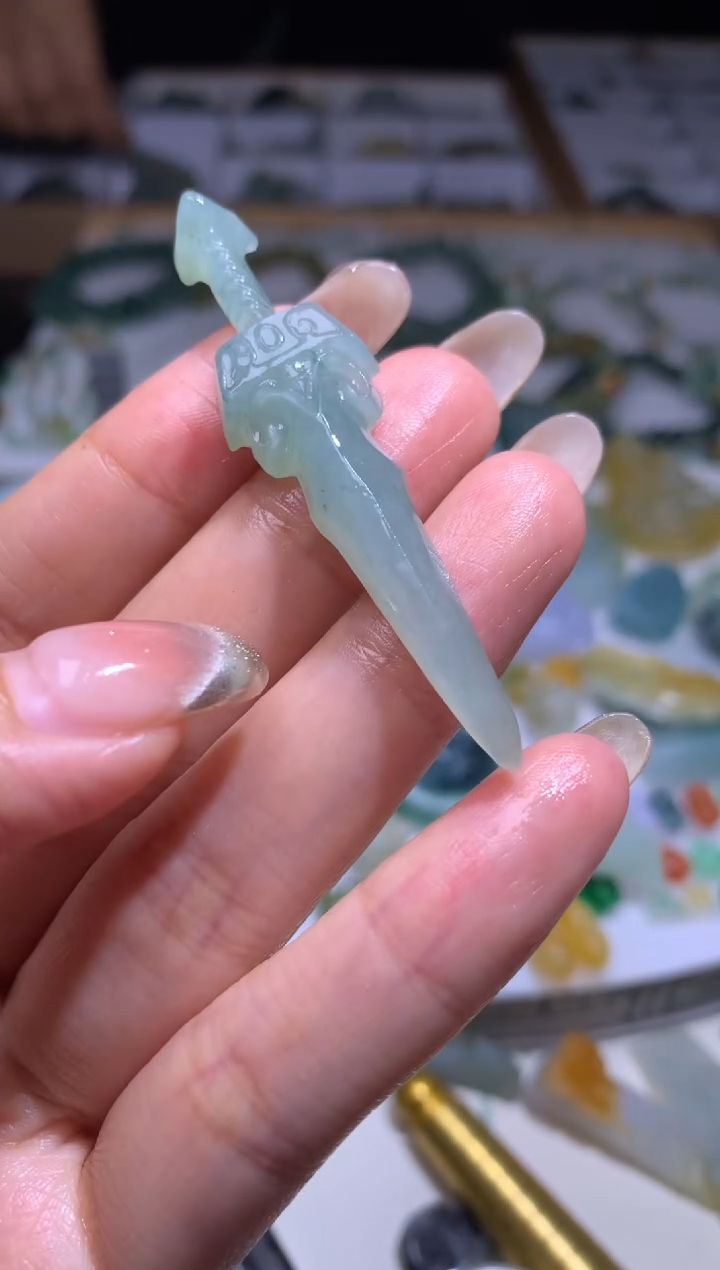 未镶嵌定制翡翠毛货