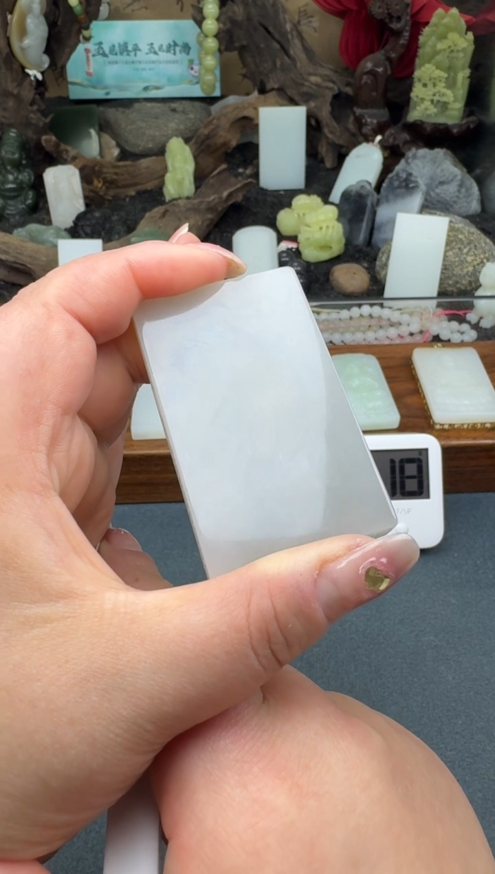 【闪购商品】和田玉颈饰未镶嵌姗姗