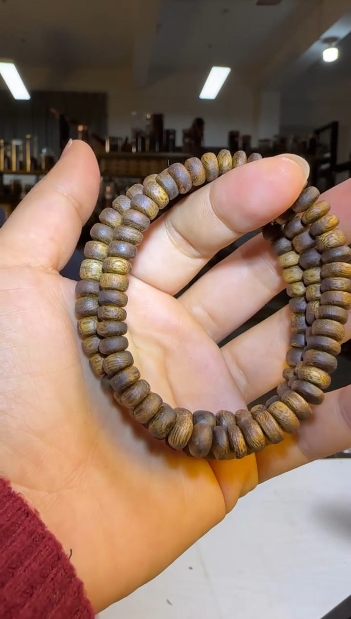 沉香手串99沉海南绿棋乌身圆叶厚片珠单圈7mm多样性发1