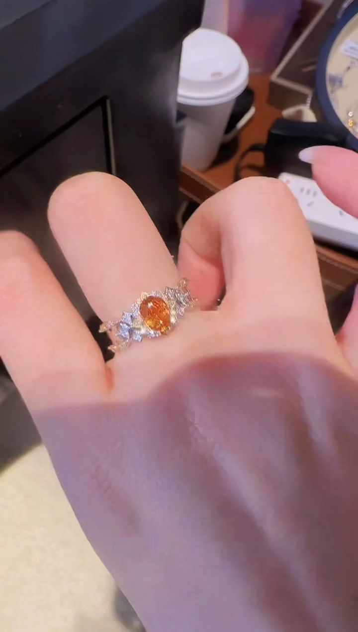 【闪购商品】石榴石（芬达石）戒指18K金镶嵌精选H 芬达戒指