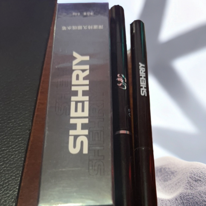 Shehriy持久眼线水笔