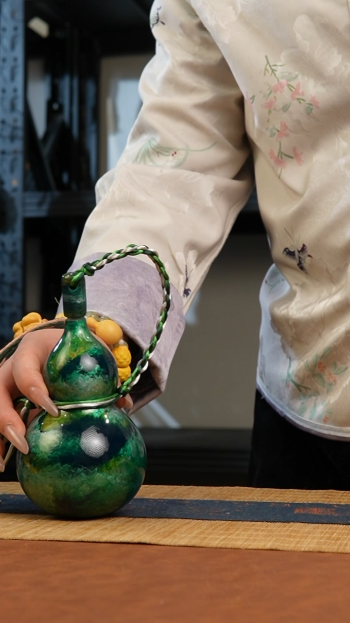 183号 天然热水酒葫芦 一物一拍（有瑕介意勿拍）