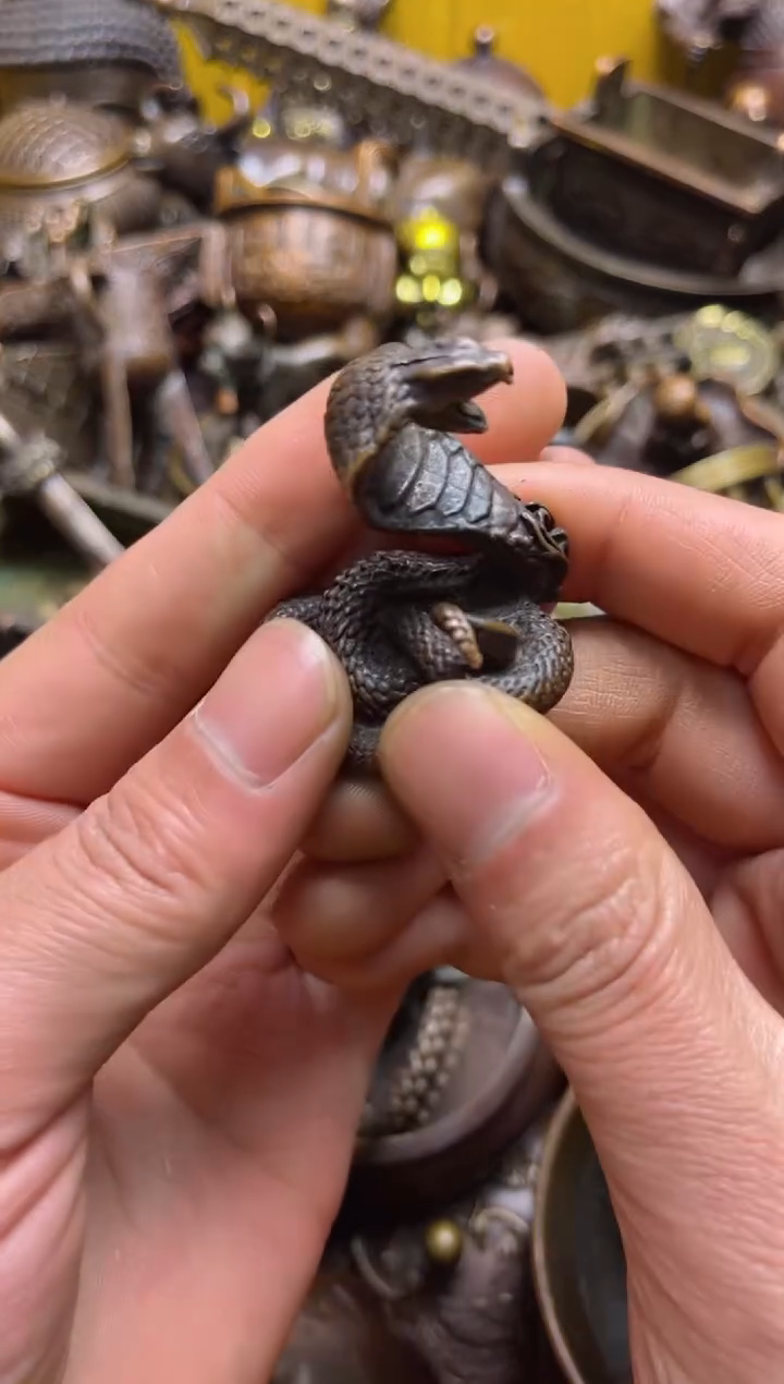 【闪购商品】精美铜器  点击下单