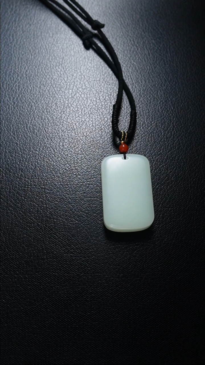 【闪购商品】和田玉颈饰未镶嵌无事牌