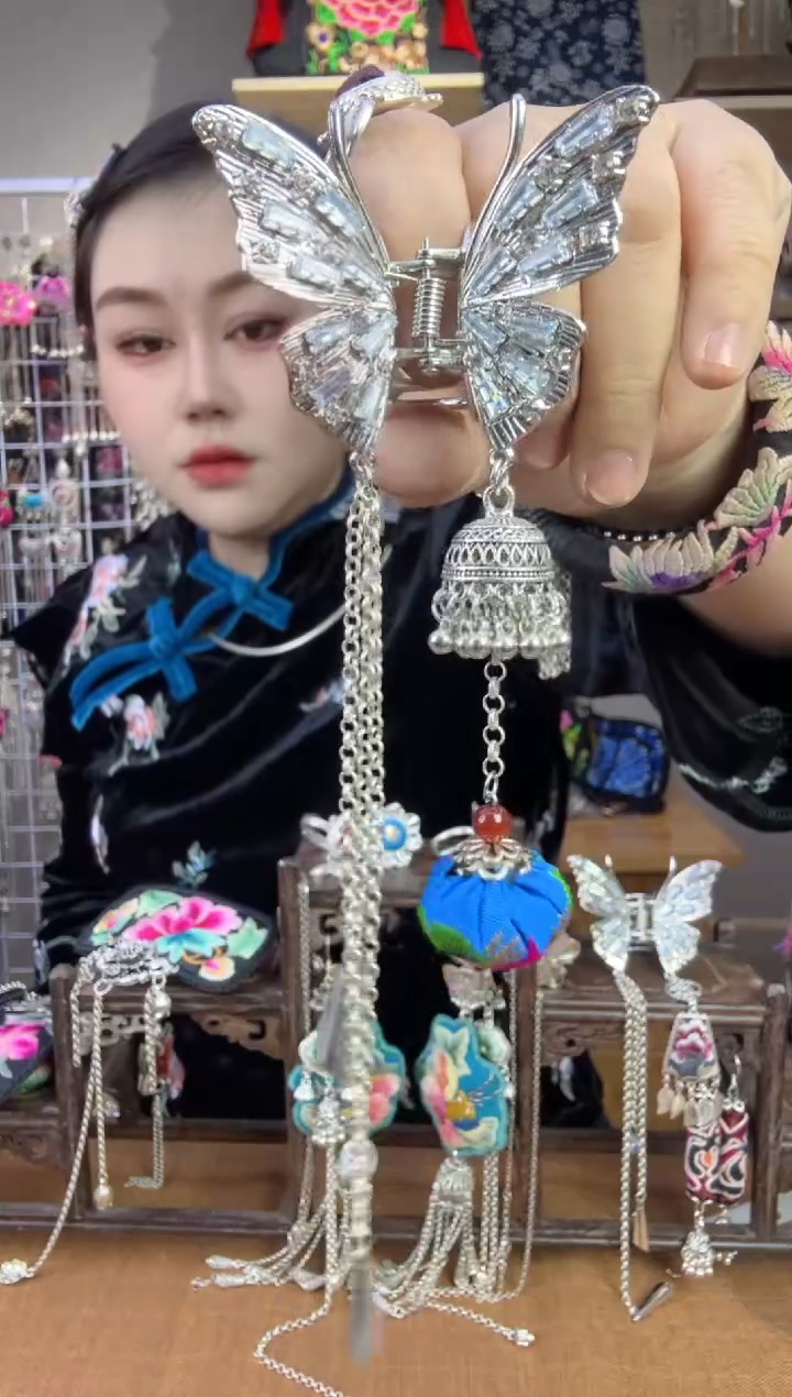 【闪购商品】刺绣纯手工苗绣非遗抓夹