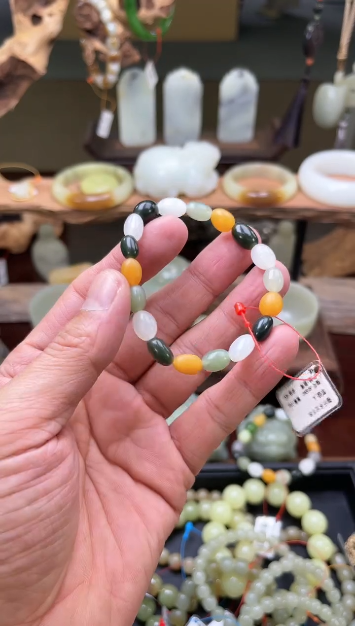 【闪购商品】和田玉手串未镶嵌随形多宝手串810062