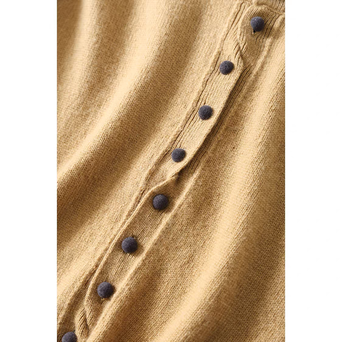 100羊毛圆领交叉扣子拼色针织开衫外套女