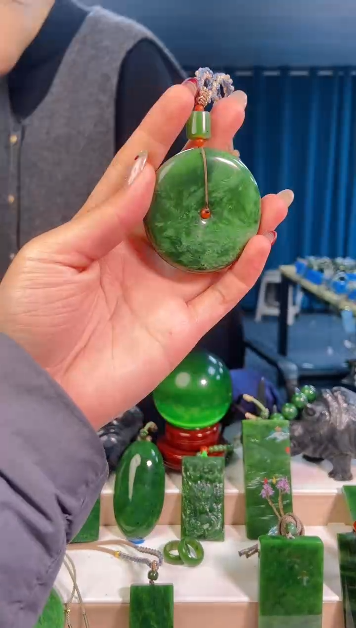 【闪购商品】和田玉挂件未镶嵌1