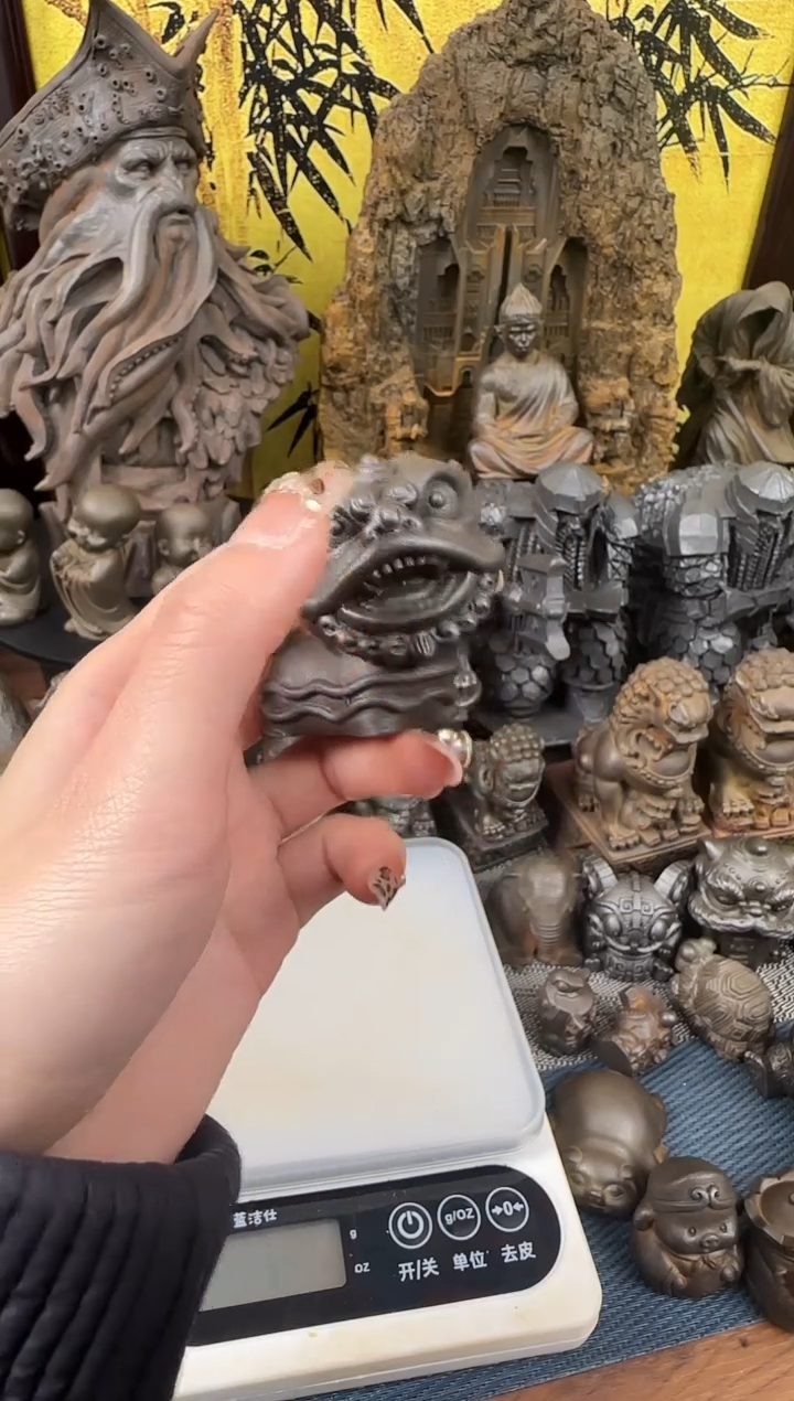 铁精致创意小舞狮