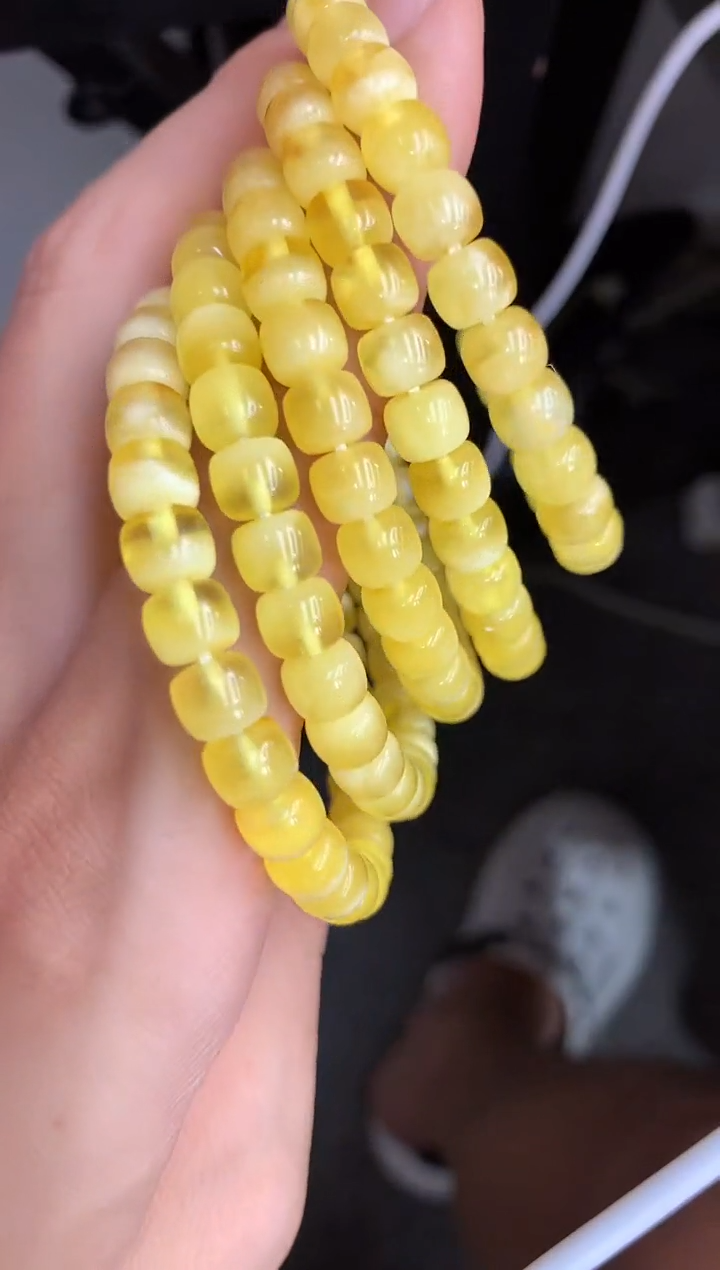 未镶嵌蜜蜡裸石手串多样性发其一