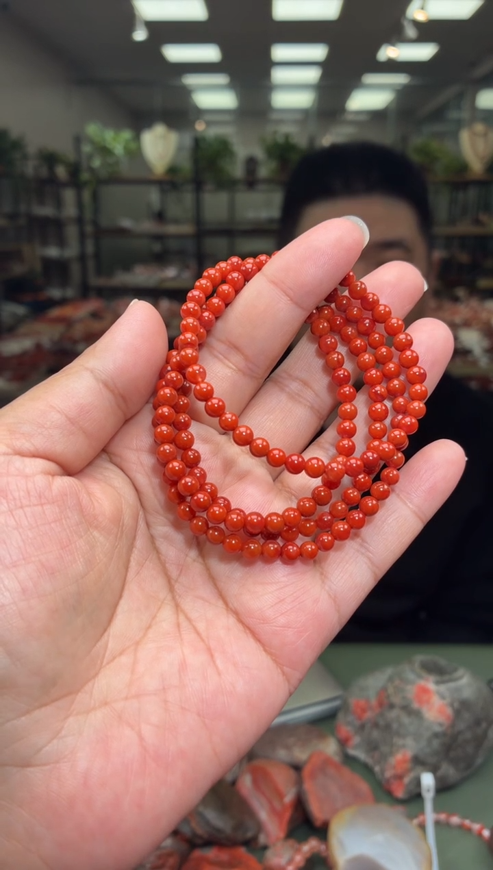 未镶嵌手链南红玛瑙阿**学多圈手串一条约4mm+多样性发货