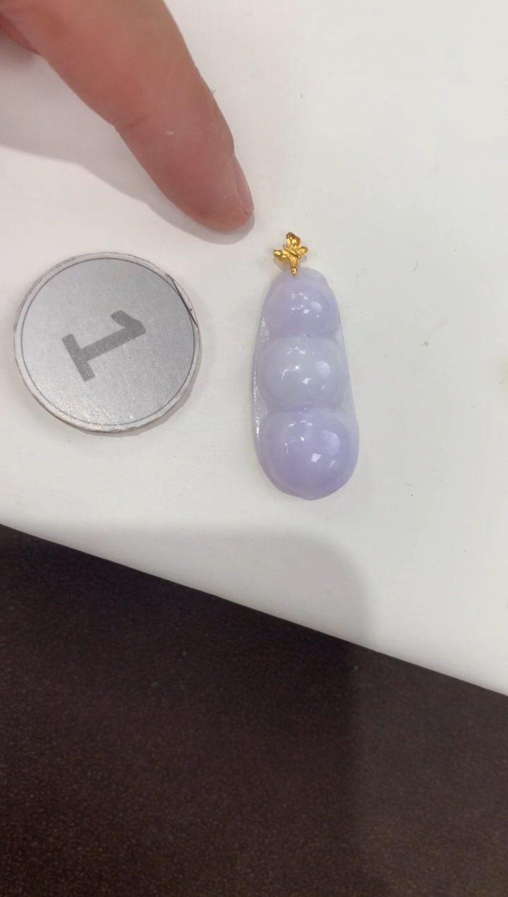 颈饰18K金镶嵌翡翠天然缅甸a货翡翠