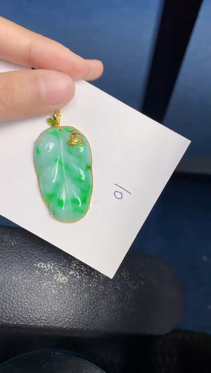 【闪购商品】翡翠颈饰18K金镶嵌000000000