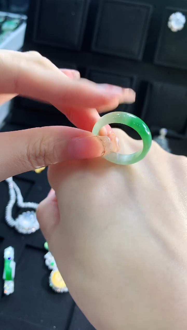 【闪购商品】翡翠戒指未镶嵌手饰 21圈