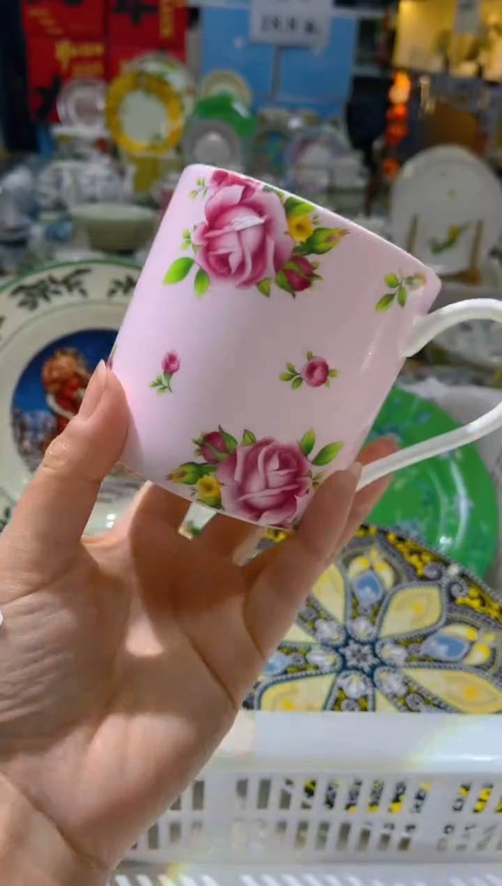 【闪购商品】瓷片陶瓷原单CC474餐具1个