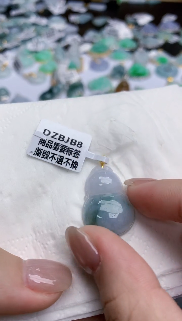 【闪购商品】翡翠颈饰18K金镶嵌天然缅甸翡翠A货