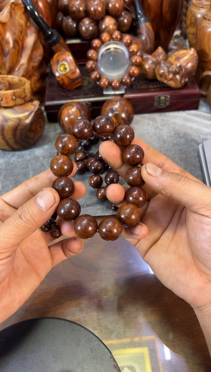 【闪购商品】黄花梨/降香黄檀手串/手链海南黄花梨2.0水波纹手串
