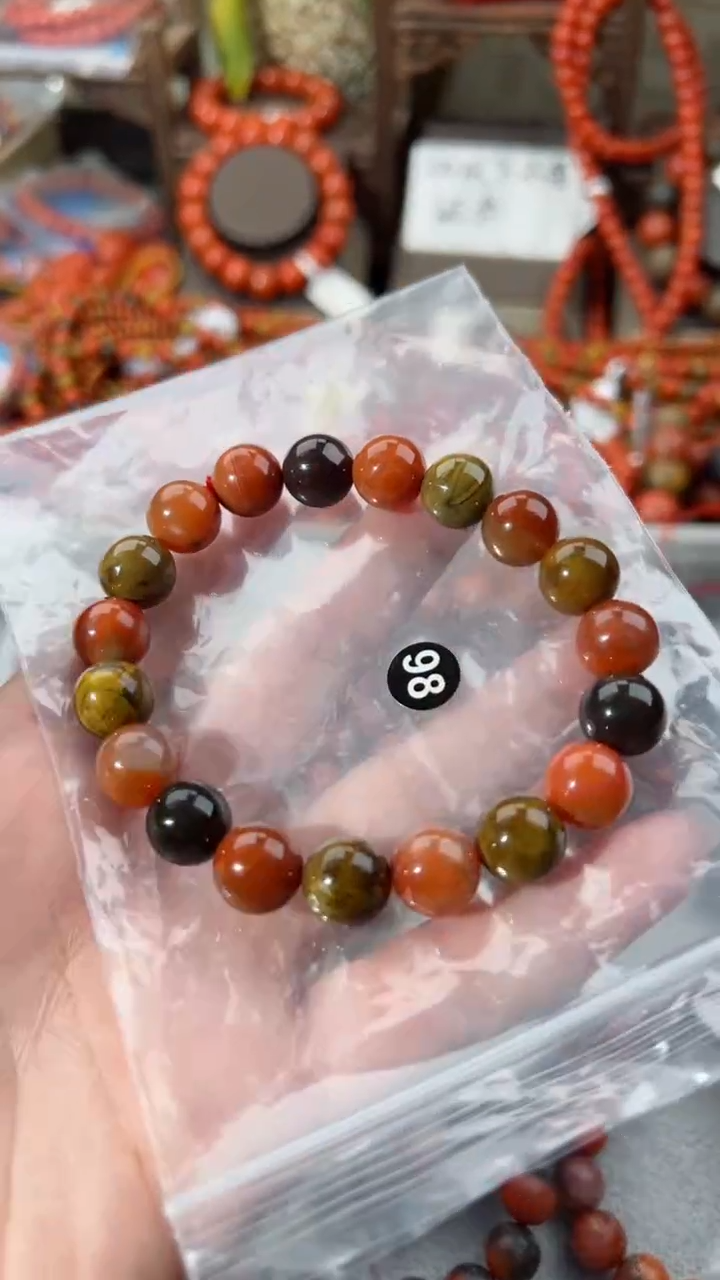 【闪购商品】南红玛瑙手串未镶嵌10+