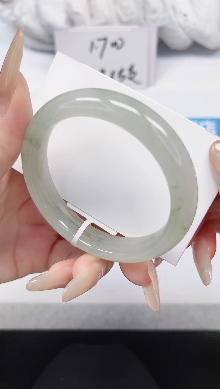 未镶嵌手镯石英岩玉122-52.1