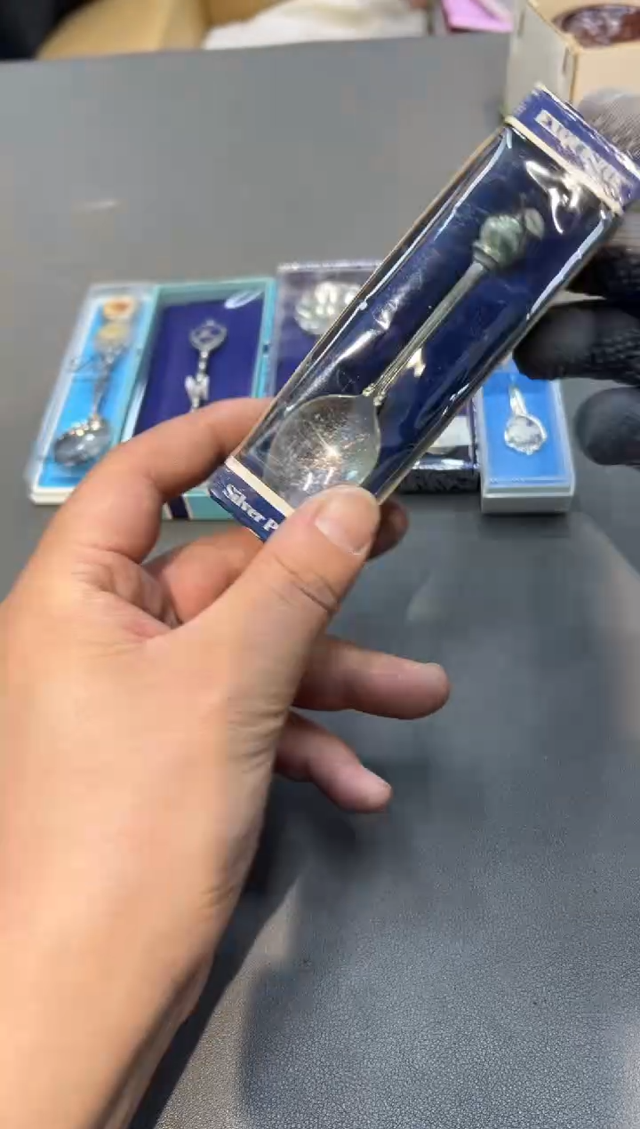 金属黄***生工艺品小四孤品收藏