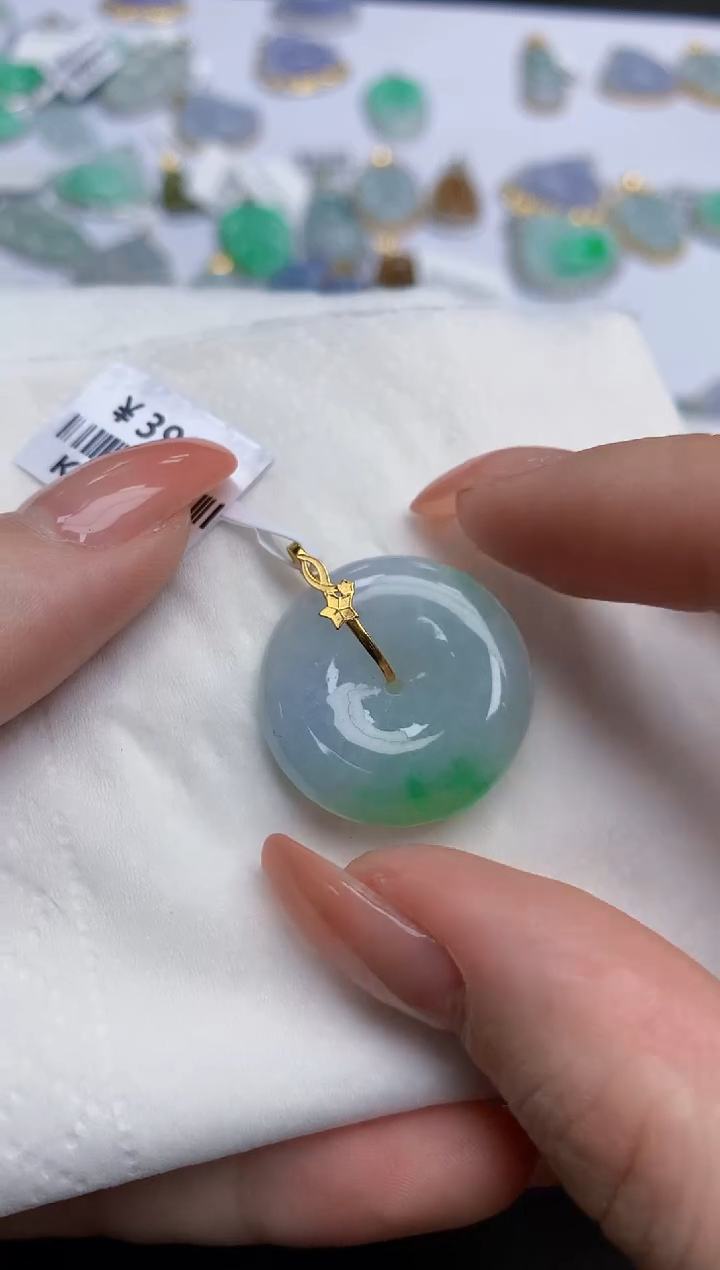 【闪购商品】翡翠颈饰18K金镶嵌天然缅甸翡翠A货