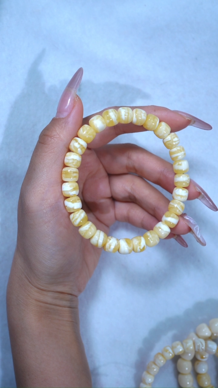 【闪购商品】蜜蜡手链未镶嵌收藏级8.5mm金瓷白虎皮顺纹