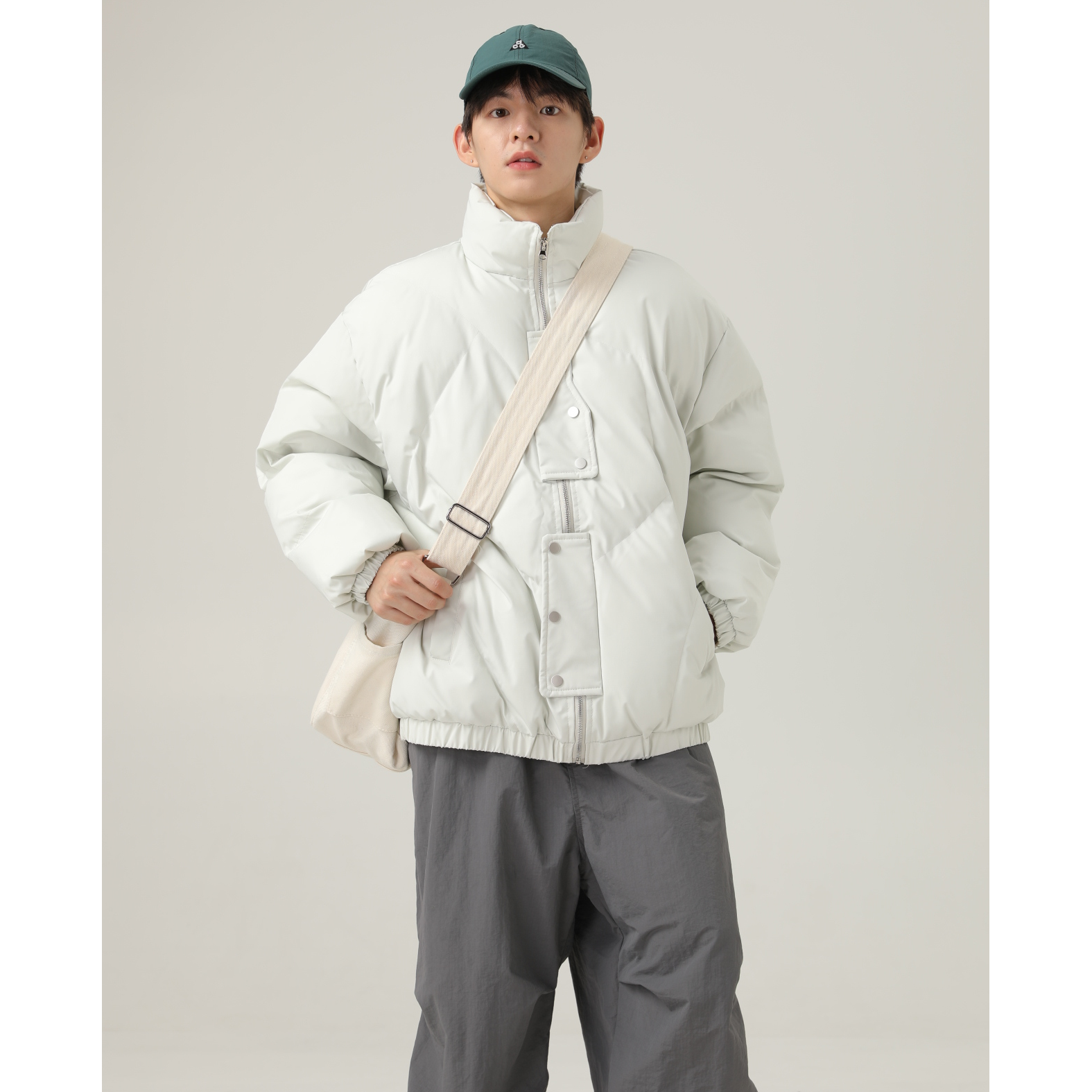 6017冬季加厚保暖立领不规则门襟设计简约宽松复古百搭棉服