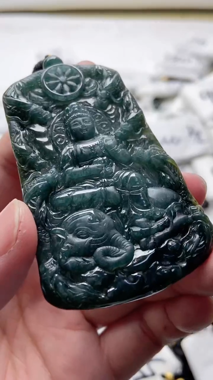 【闪购商品】翡翠颈饰未镶嵌8888888888888888