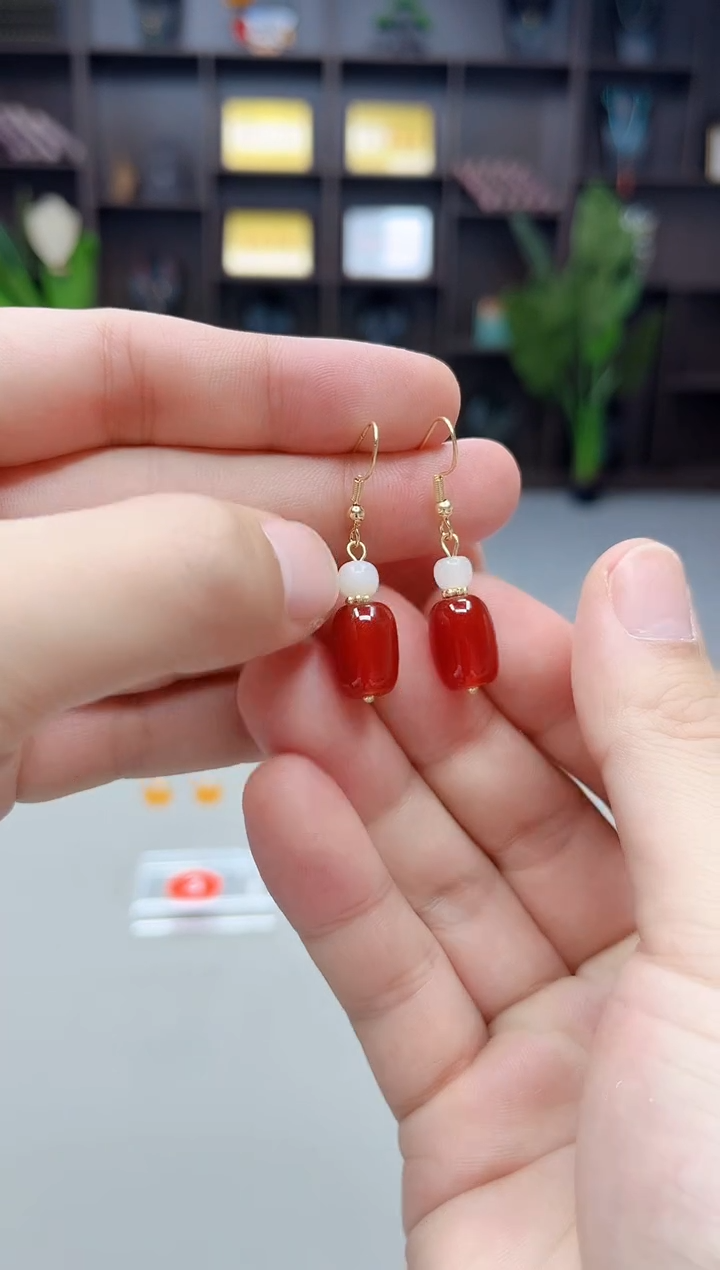 未镶嵌耳饰玛瑙/玉髓335000