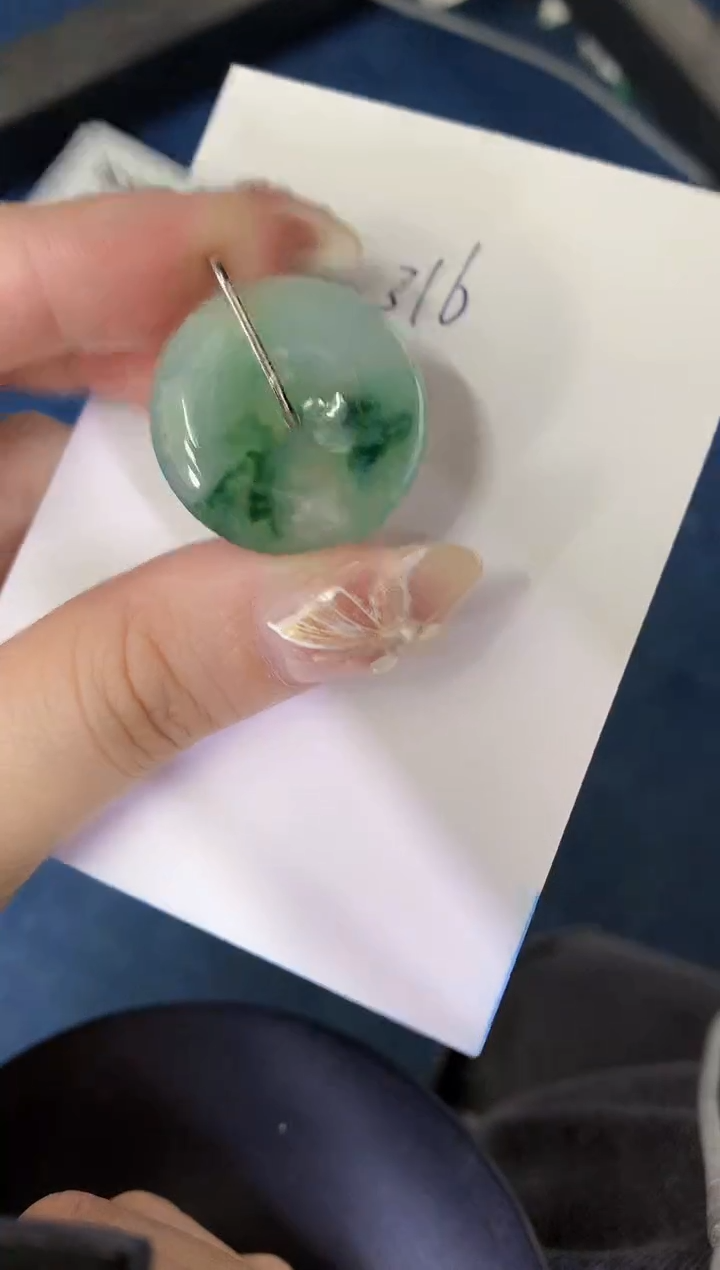 【闪购商品】翡翠颈饰未镶嵌000000000000