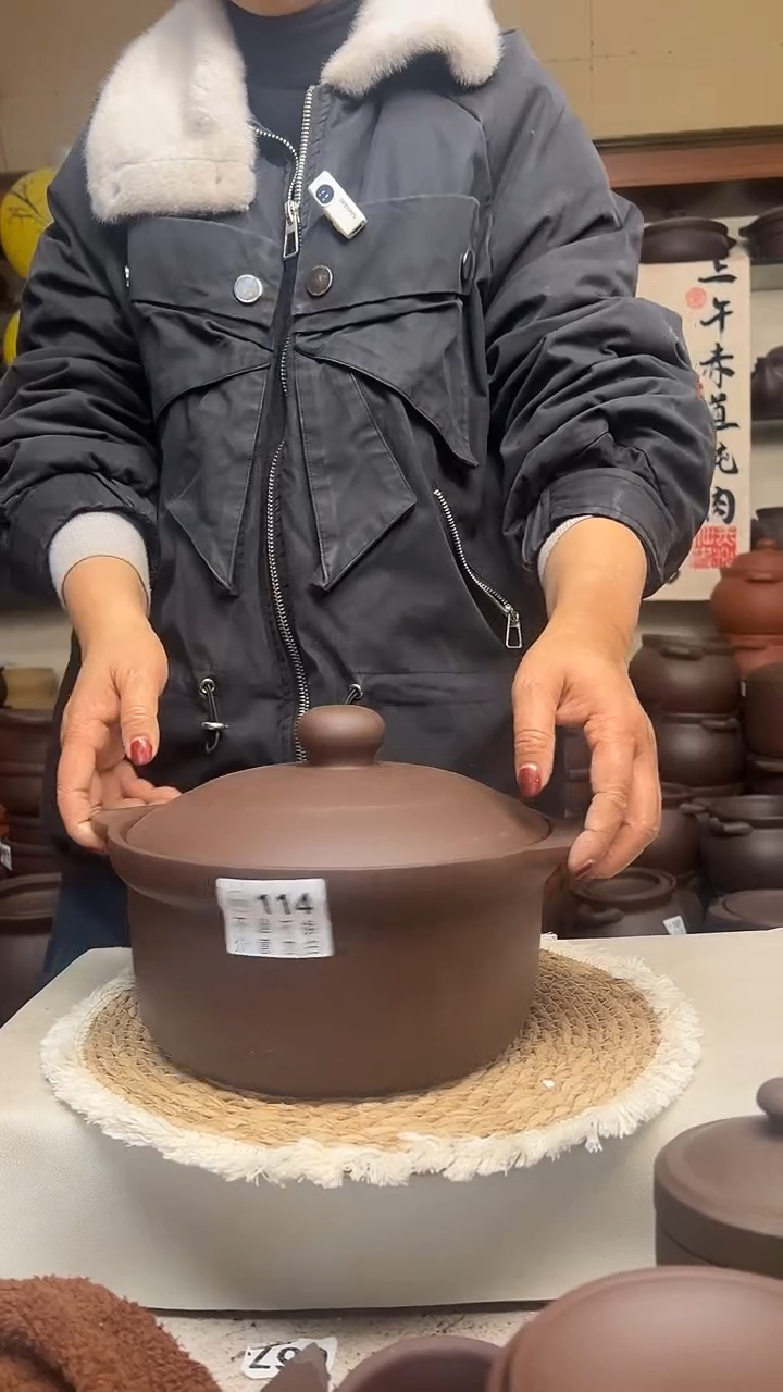 宜兴紫砂无暇3升锅114