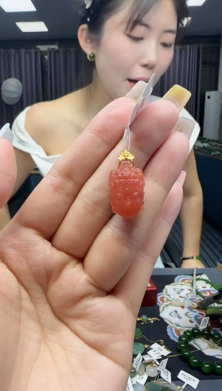 南红玛瑙18K金镶嵌挂件1