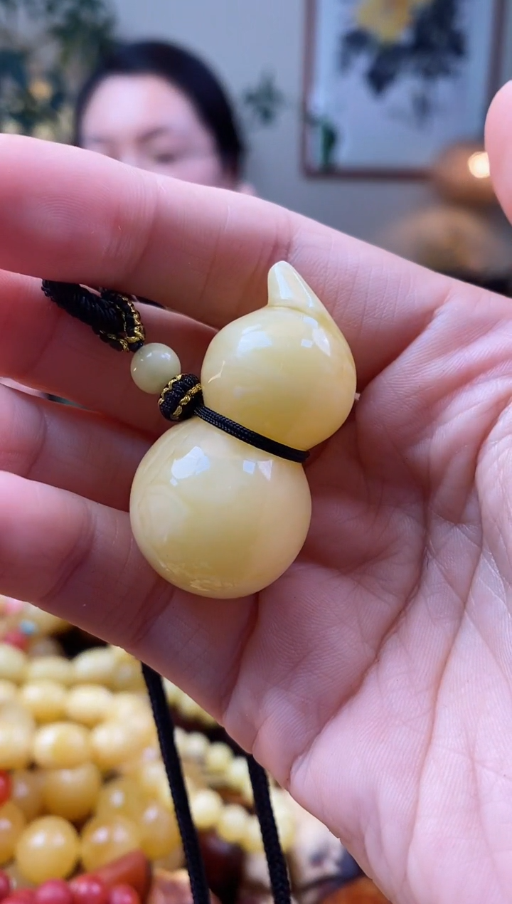 【闪购商品】蜜蜡颈饰未镶嵌吊坠