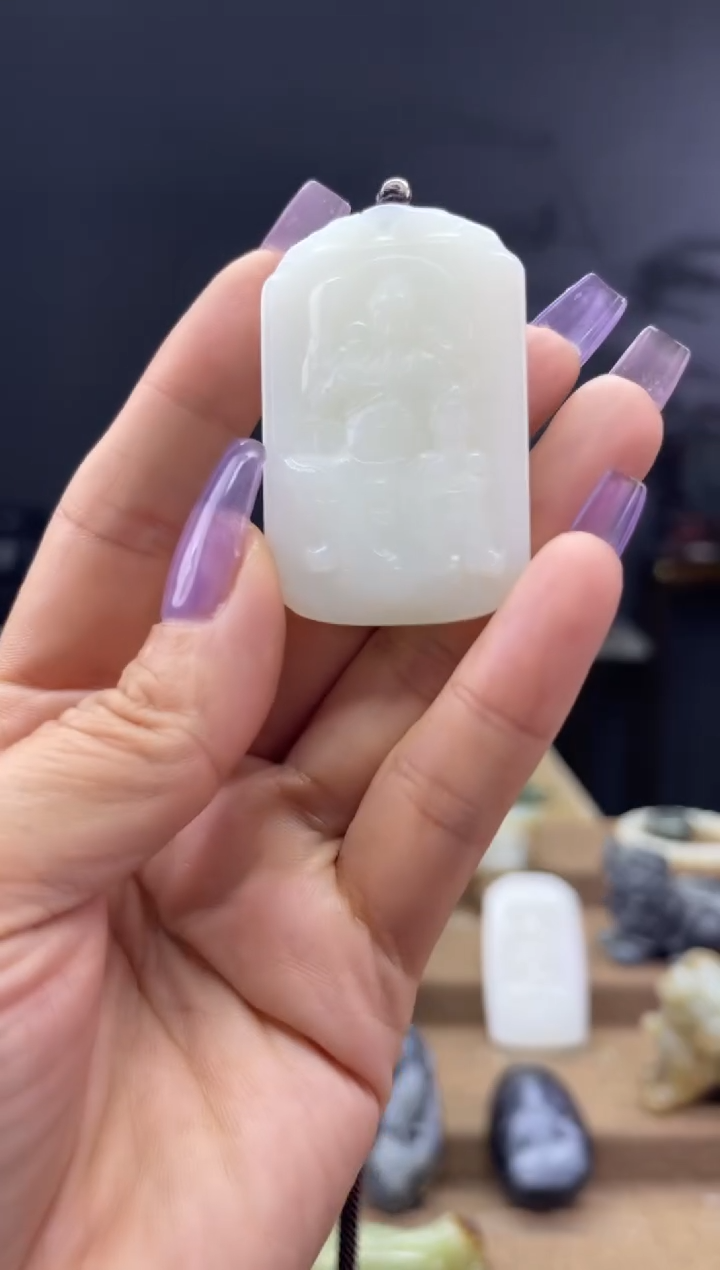 颈饰未镶嵌和田玉1