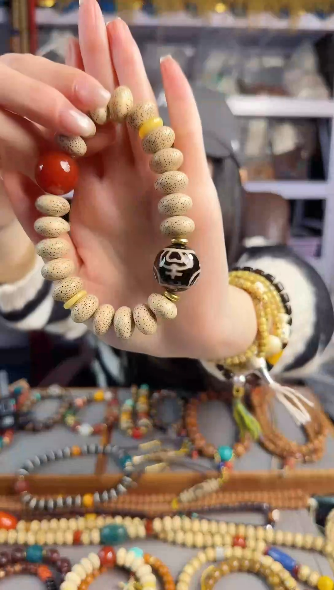 手串星月菩提老陈籽顺白手串