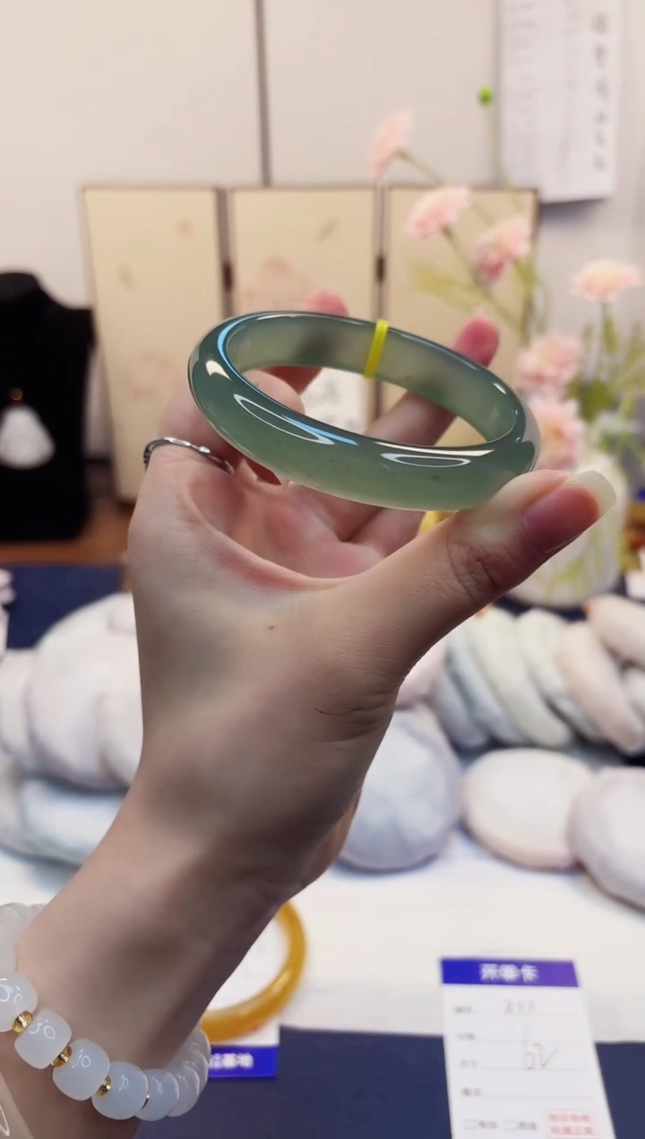 【闪购商品】石英质玉手镯未镶嵌217-东陵玉-圈口63