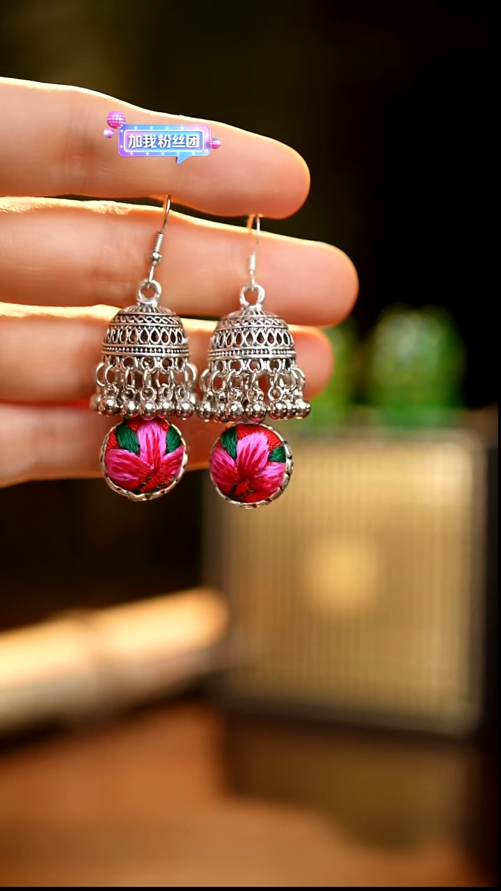 刺绣私人定制苗族手工Q385