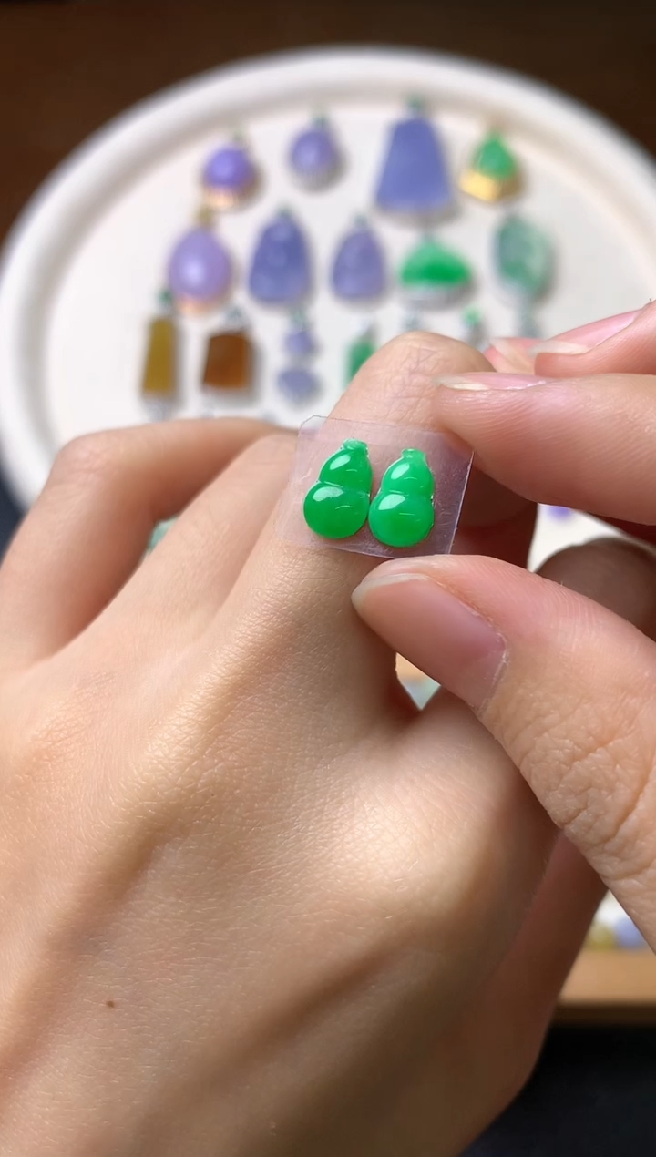 【闪购商品】定制翡翠未镶嵌裸石（镶嵌定制）