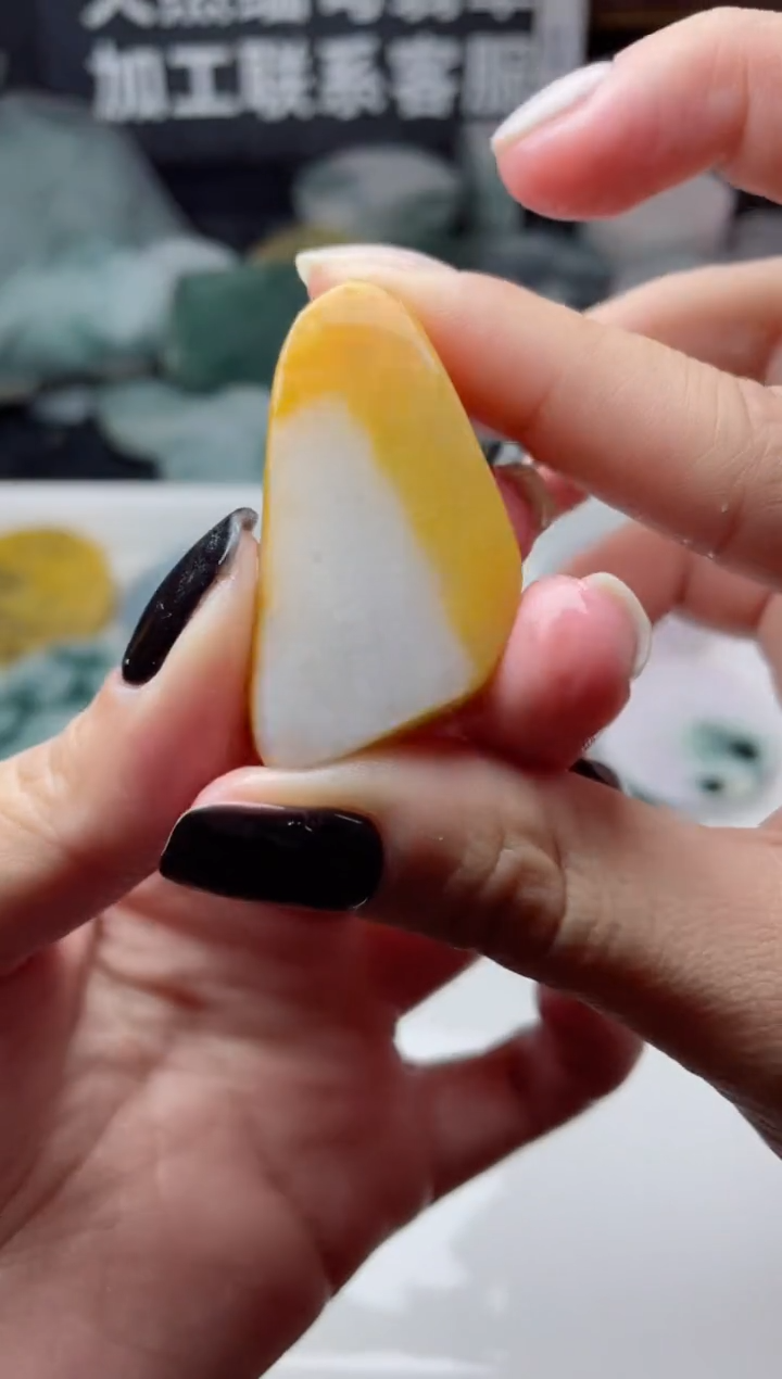 【闪购商品】翡翠颈饰未镶嵌2728......