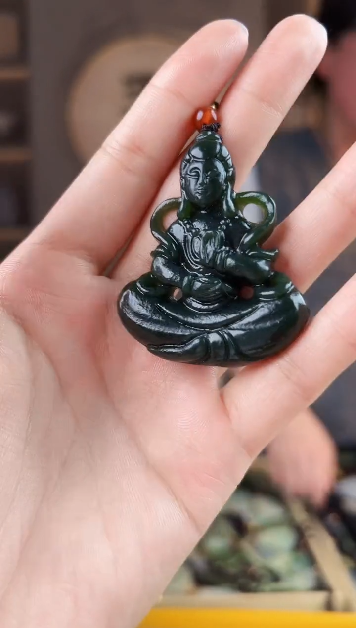 颈饰未镶嵌和田玉拍一发一，多样性发货